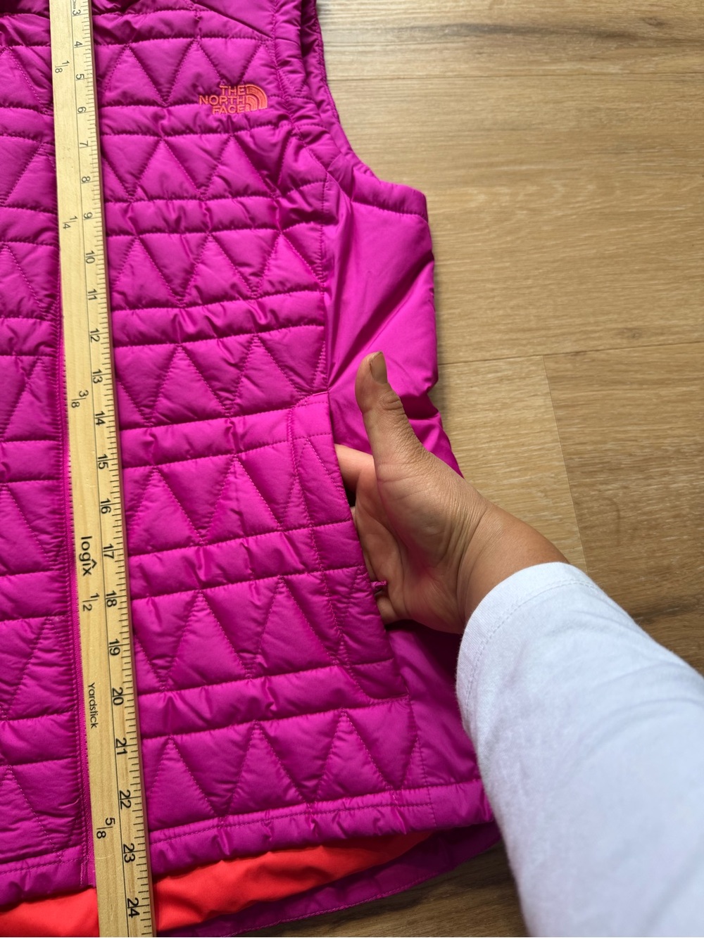 The North Face Pink Quilted Insulated Vest - Picture 9 of 11